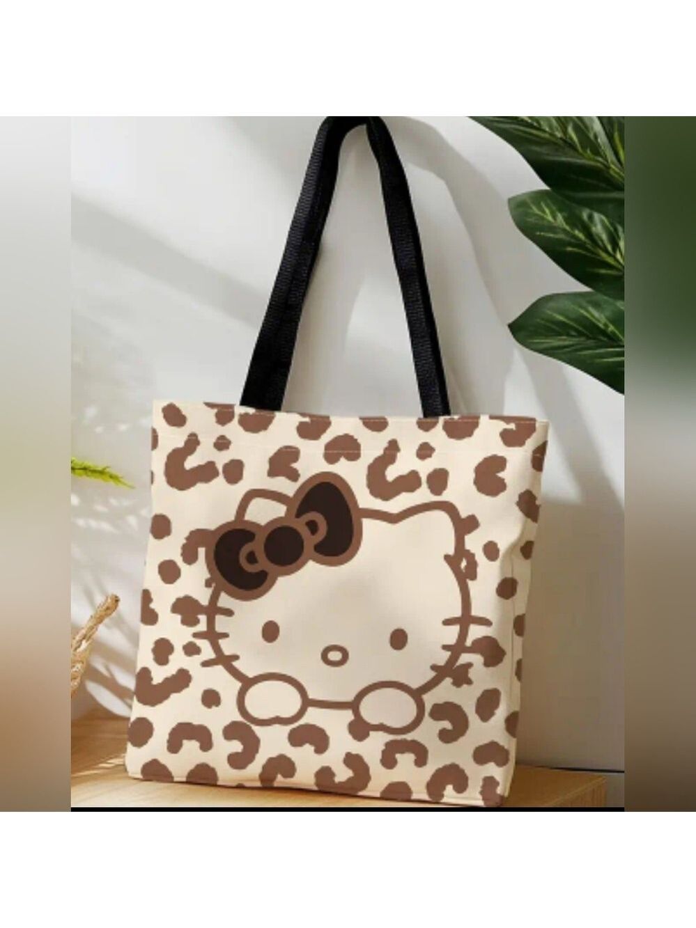 Hello Kitty Brown and Cream Tote Bag - Picture 4 of 4